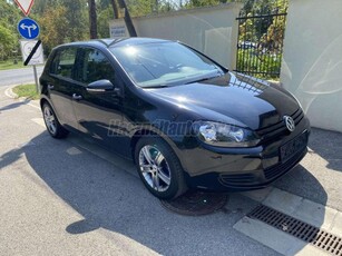 VOLKSWAGEN GOLF VI 1.4 Trendline 81 ezer km. vezetett szervízkönyv. tolatóradar elől hátul. digit klíma. 16 colo