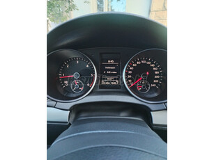 VOLKSWAGEN GOLF VI 2.0 TDi Highline