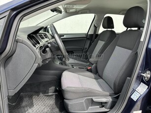 VOLKSWAGEN GOLF VII 1.2 TSI BMT Trendline /Digitklíma-Tempomat-Parkradar/ Szervizkönyv/ Magyarországi/ B-187