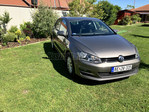 VOLKSWAGEN GOLF VII 1.2 TSi BMT Trendline Navi+Tolatókamera+Távolságtartó+Ülésfűtés+Tempomat