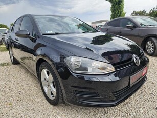 VOLKSWAGEN GOLF VII 2.0 TDI Highline Sz.könyv! Navi! Digit klíma! Űlésfűtés! 2. tulajdonostól!