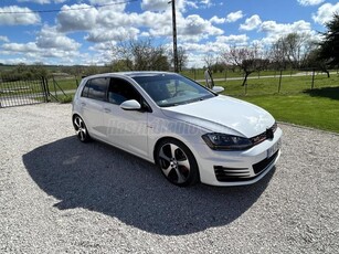 VOLKSWAGEN GOLF VII 2.0 TSI BMT GTI DSG