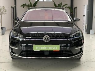 VOLKSWAGEN GOLF VII e-Golf 230 km hatótáv. Akár 3 év garanciával. távolságtartó tempomat. bőrbelső! Tolatók