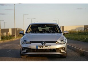 VOLKSWAGEN GOLF VIII 1.5 TSI ACT Life