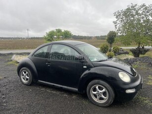 VOLKSWAGEN NEW BEETLE 2.0