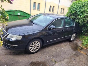 VOLKSWAGEN PASSAT 1.9 PD TDI Comfortline