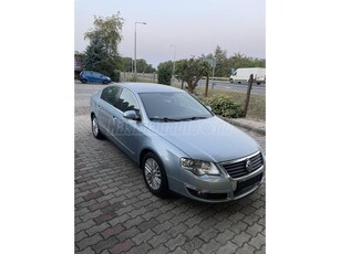 VOLKSWAGEN PASSAT 2.0 FSI Comfortline