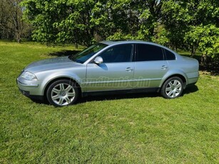 VOLKSWAGEN PASSAT 2.8 Highline 4Motion