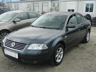 VOLKSWAGEN PASSAT V 1.6 Trendline Business Mo.-i!