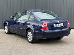 VOLKSWAGEN PASSAT V 1.6 Trendline Magyar - Valós KM - Klíma - BT kihangosító