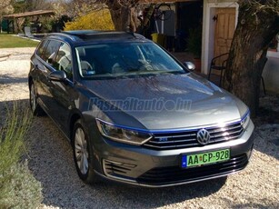 VOLKSWAGEN PASSAT Variant 1.4 TSI GTE Plug-In-Hybrid DSG