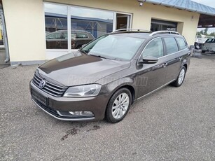 VOLKSWAGEN PASSAT Variant 1.6 CR TDI Comfortline BMT Panoráma Üvegtető. Bőrbelső.Navigáció.E.Vonóhorog.Alufelni!