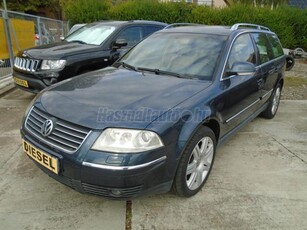 VOLKSWAGEN PASSAT Variant 1.9 PD TDI Highline Tiptronic ic