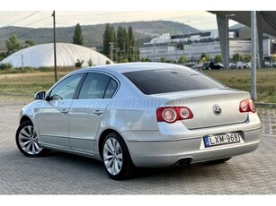 VOLKSWAGEN PASSAT VI 2.0 CR TDI R-Highline Business