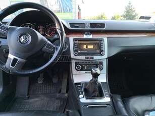 VOLKSWAGEN PASSAT VII Highline Variant 1.4 tsi Ecofuel