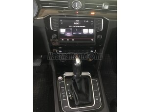 VOLKSWAGEN PASSAT VIII 2.0 TDI BMT SCR Highline 4Motion DSG