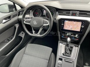 VOLKSWAGEN PASSAT VIII 2.0 TDI SCR Business DSG 91e.Km. Áfás Magyar.i.Gyári Garancia LED Navigáció Kamera Technikai csomag!