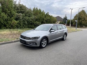 VOLKSWAGEN PASSAT VIII Variant 2.0 TDI SCR Business DSG MAKULÁTLAN- FRISS SZERVÍZ