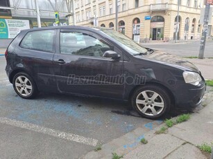 VOLKSWAGEN POLO 1.2 65 12V Trendline