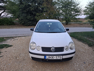 VOLKSWAGEN POLO 1.2