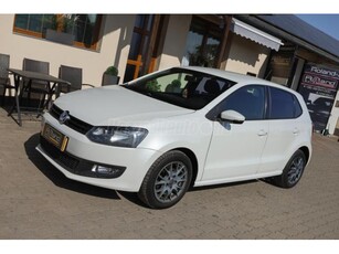 VOLKSWAGEN POLO 1.2 70 Trendline SZERVIZKÖNYV - 162e KM FUTÁS - GYÖNGYHÁZ METÁLFÉNYEZÉS!