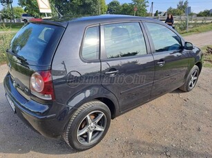 VOLKSWAGEN POLO 1.4 80 16V Comfortline Ice MAGYAR TÉLI-NYÁRI KEREKEKKEL ÖNERŐ NÉLKÜL HITELRE IS