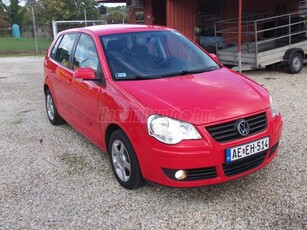 VOLKSWAGEN POLO 1.4 80 PD TDI Comfortline Ice 2-Kulcs.Klíma.El-ablak.Alukerék.KP-zár.CD.Friss szerviz.Rozsdamentes.Patika