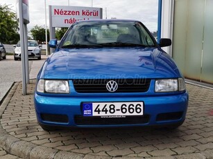 VOLKSWAGEN POLO 1.4i Classic