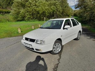 VOLKSWAGEN POLO Classic 1.6 75 Comfortline