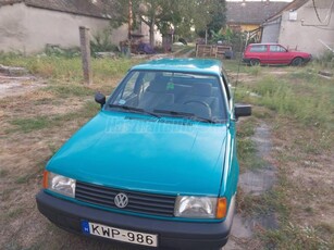 VOLKSWAGEN POLO II 1.0