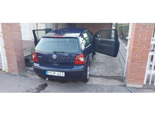 VOLKSWAGEN POLO IV 1.2 55