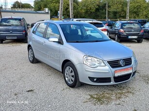 VOLKSWAGEN POLO IV 1.4 75 16V Comfortline Sz.Könyv.Kitűnő Állapot !