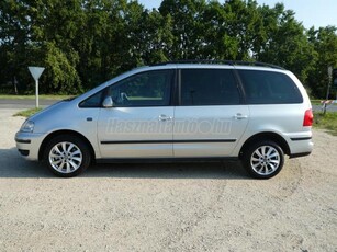 VOLKSWAGEN SHARAN 1.9 PD TDI Highline Tiptronic ic