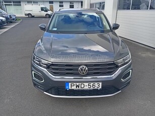 VOLKSWAGEN T-ROC 1.5 TSI ACT Style