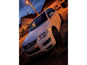 VOLKSWAGEN TOUAREG 3.0 V6 TDI Tiptronic ic 7L