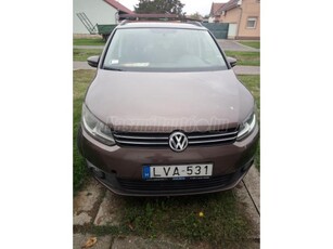 VOLKSWAGEN TOURAN 1.2 TSI Trendline BlueMotion [7 személy]