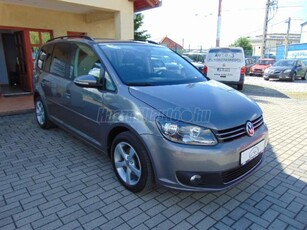 VOLKSWAGEN TOURAN 1.6 CR TDI Comfortline [7 személy]