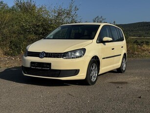 VOLKSWAGEN TOURAN 1.6 CR TDI Comfortline DSG [7 személy]