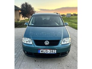 VOLKSWAGEN TOURAN 1.6 FSI Trendline 7 személyes Friss Műszakival