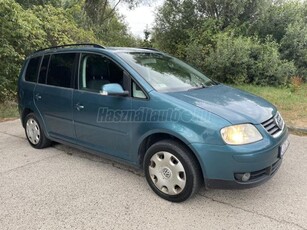 VOLKSWAGEN TOURAN 1.6 Trendline