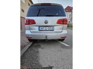 VOLKSWAGEN TOURAN 2.0 CR TDI Comfortline [7 személy]