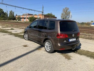 VOLKSWAGEN TOURAN 2.0 CR TDI Highline DSG