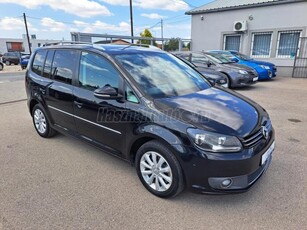 VOLKSWAGEN TOURAN 2.0 CR TDI Highline DSG NAVI.MULTIKORMÁNY.TEMPOMAT.BLUETOOTH.DIGITKLÍMA.PARK.ASSIST.PDC.ALU