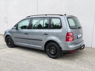 VOLKSWAGEN TOURAN 2.0CNG .189.000km.Vezetett szerviz könyv..navi. frissen szervizelve