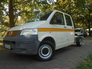 VOLKSWAGEN TRANSPORTER 2.5 TDI Mixto 'D.kab' 4Motion ÖSSZKEREKES--6 FŐS---CSERÉLHETŐ