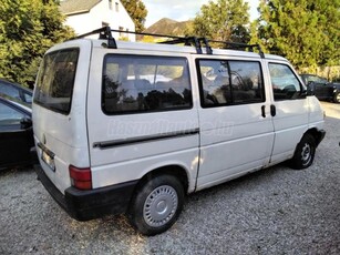 VOLKSWAGEN TRANSPORTER T4 2.4 (9 személyes ) 70J 1F5 9 9személyes jó motorral