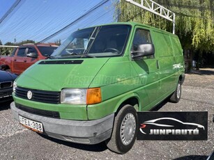 VOLKSWAGEN TRANSPORTER T4 2.4 strapabíró nyűhetetlen kistgk vonóhoroggal eladó v.csere!Videó a honlapunkon