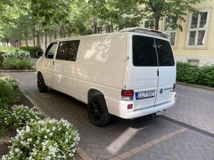 VOLKSWAGEN TRANSPORTER T4 2.5 Mixto Long . Klima. 5+ teher