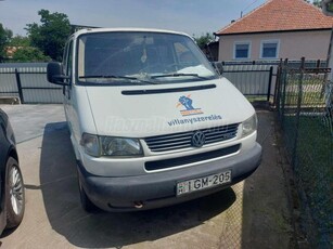 VOLKSWAGEN TRANSPORTER T4 2.5 Trans Van