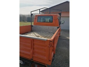 VOLKSWAGEN TRANSPORTER T4 70